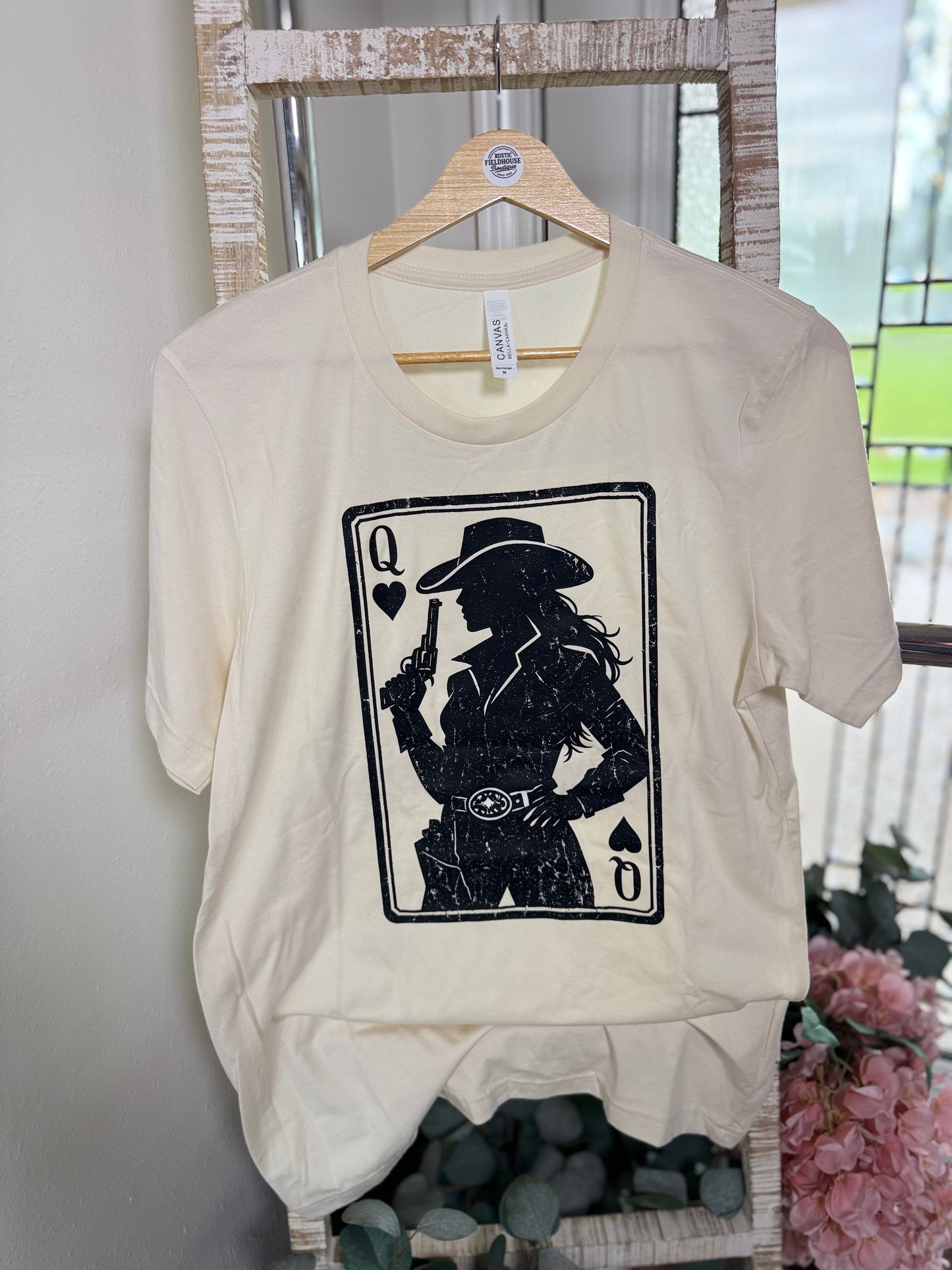 Queen of Hearts Tee
