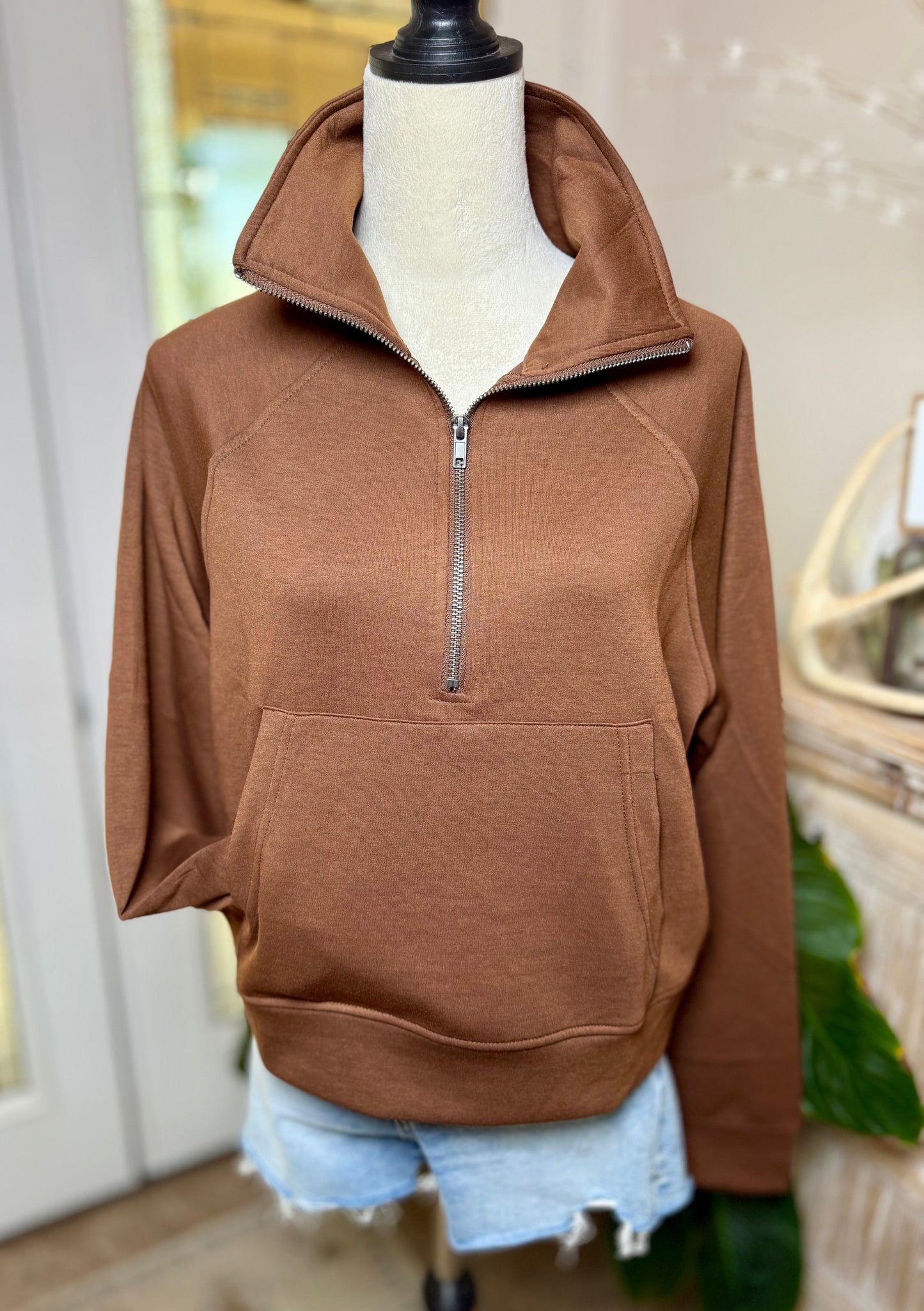 Scuba 1/2 Zip Pullover - Brown