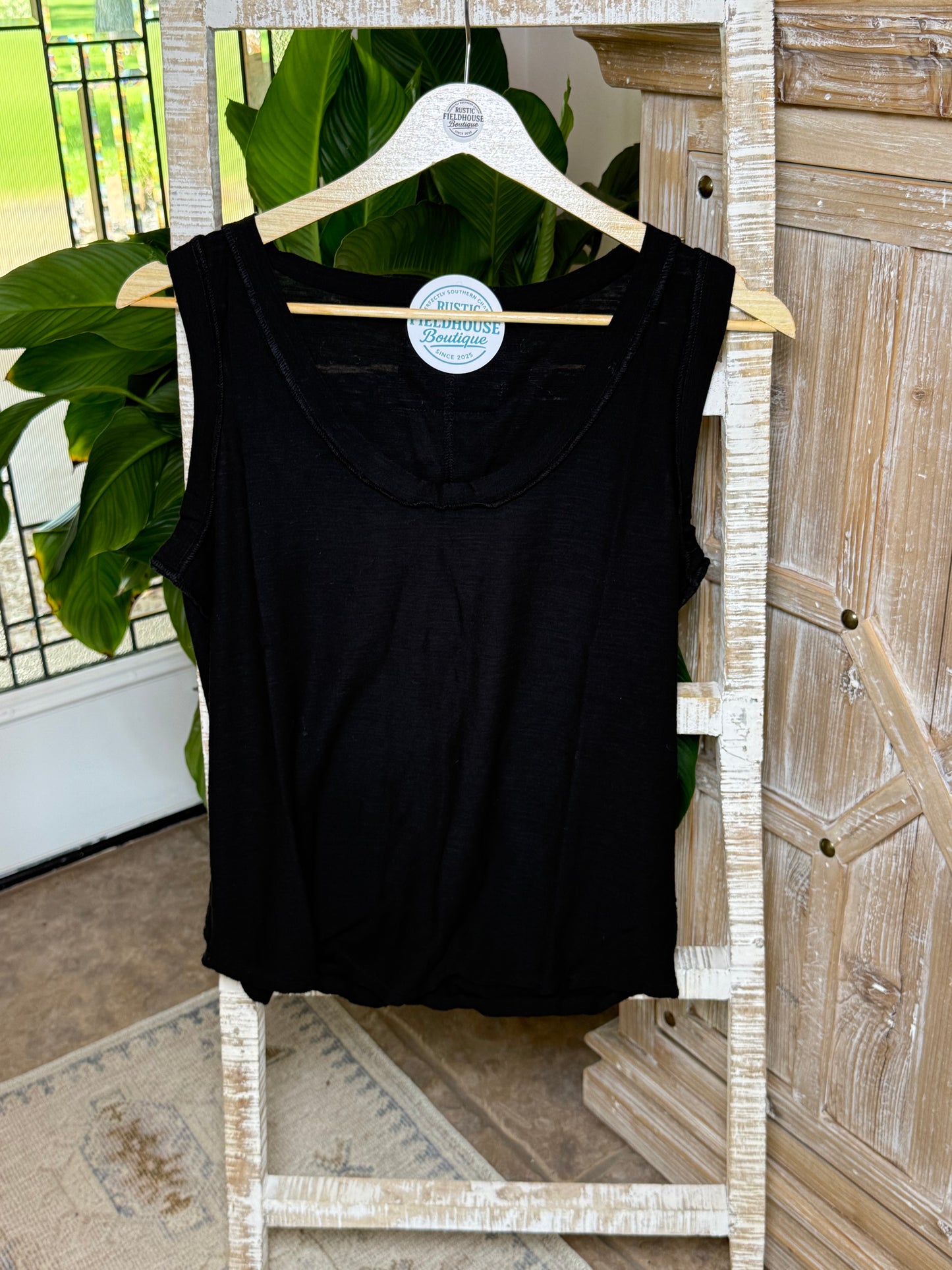 Black Tank