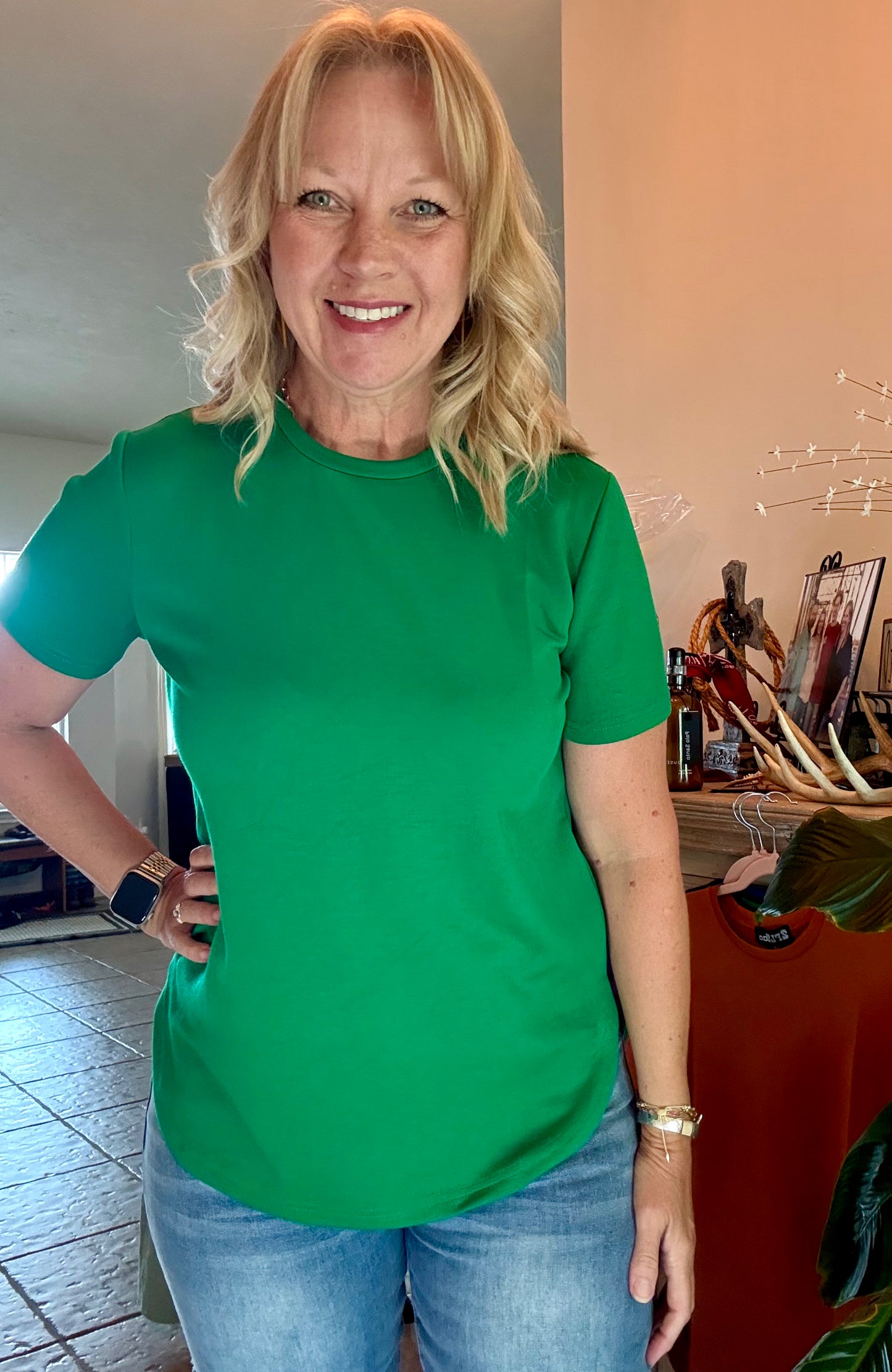 Cloud Basic Free Tee in Kelly Green