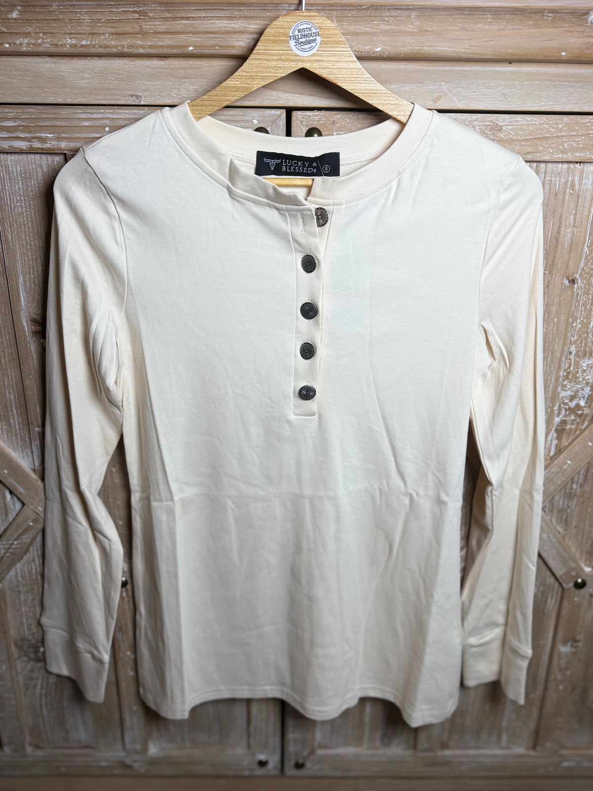 Ivory Western Quarter Concho Button Longsleeve Top