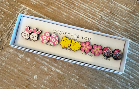 Wooden Easter Stud Set
